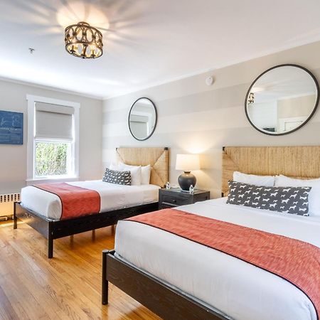 Paws On Pelham (Adults Only) Bed & Breakfast Newport Exterior foto